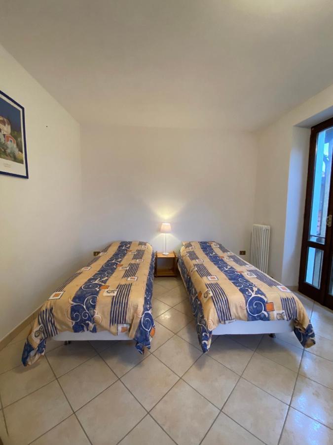 Casa Di Borgo Vista Lago Valsolda Eksteriør billede